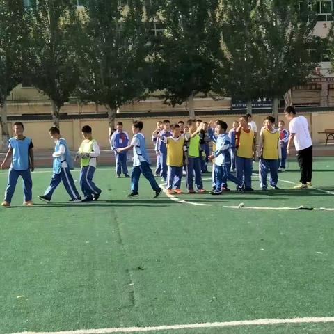 靖边六小五年级（5）班足球⚽赛剪影！！