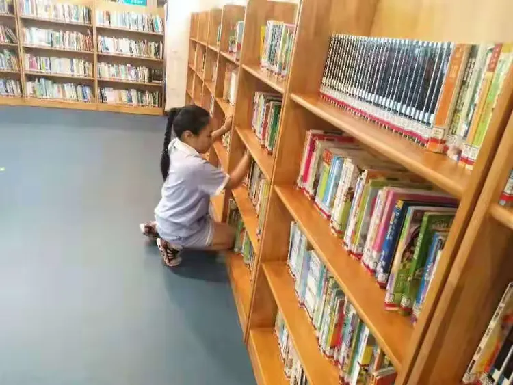 书香假期——七巧虎小队许昌图书馆游览记