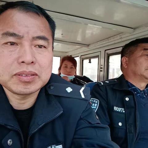 今天正式迎来春季创城工作日，接到领导安排站自己岗做好自己的工作，和同事一块来到我们的岗位！