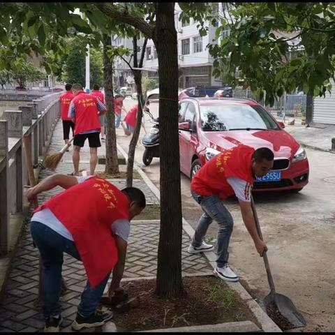 塘下镇石岗村“黑格比”灾后千家万户环境卫生整治活动