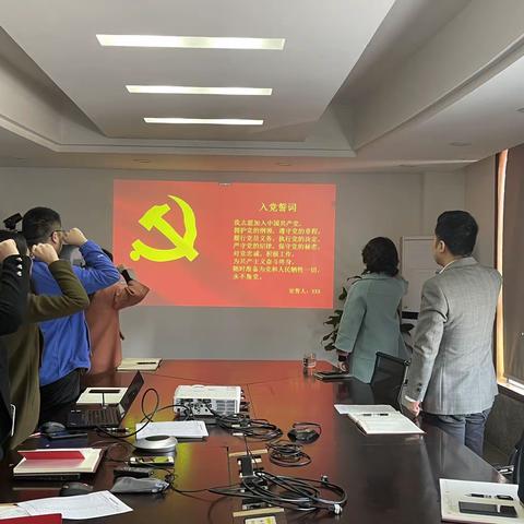 弘扬时代精神 展现巾帼风采