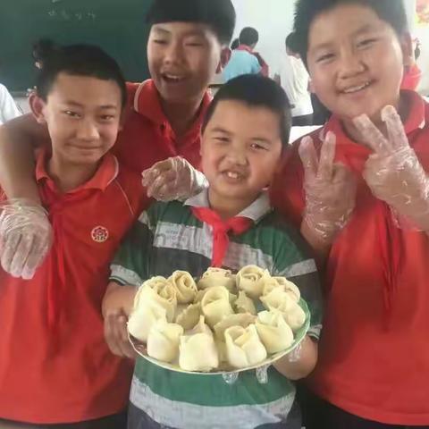 辛福食光之花样年华遇见玫瑰花饺