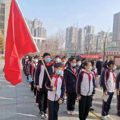 雷锋精神闪光芒 吹响战“疫”集结号——滕州市实验小学大同校区学雷锋主题活动简报