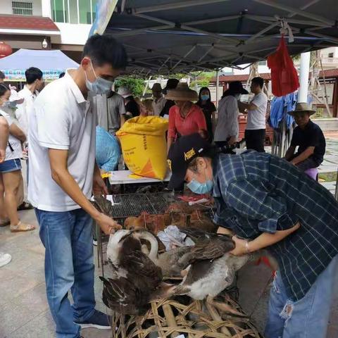 区财政局扶贫简报