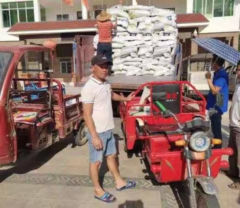 区财政局扶贫简报