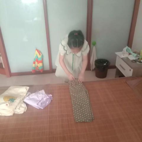 张高悦的暑假生活