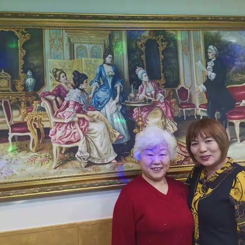 静静群欢乐聚会