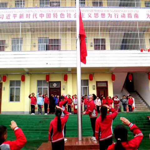 筑牢民族团结意识，赓续红色精神血脉——覃塘区蒙公镇中心小学开学典礼