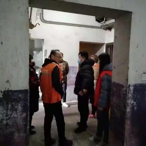 【纪念居委】开展节前安全检查 筑牢消防安全防线
