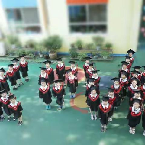 黎明即起，孜孜为善。