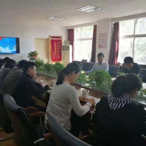 东里街道召开创建国家卫生城推进会