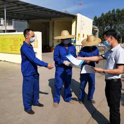 临高住建局开展国庆假期期间及前后城镇燃气稳定供应和疫情防控检查工作