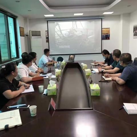 乡村两级共同努力，多方协调为民解忧