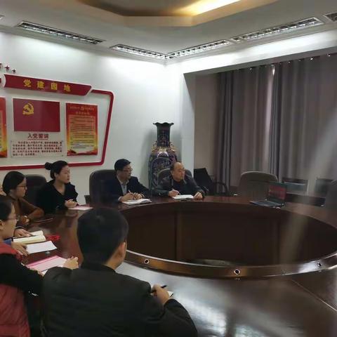 区市场监督管理局组织党员观看 “灯塔大课堂”第七课