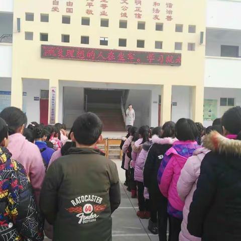 作业展评促实效，特色作业展风采——鹿头小学举行家校共育的作业展评活动