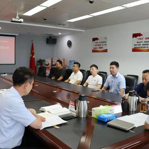 西电资产党委组织召开庆祝中国人民解放军建军95周年复员、退伍军人座谈会