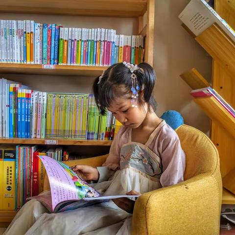 🌈李翼好的闹钟⏰图书角🎏