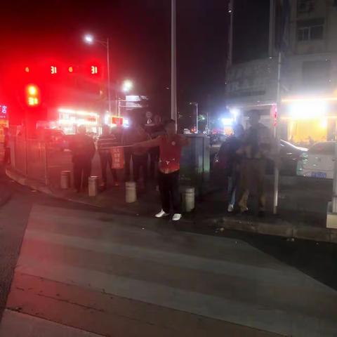 龙岗社区交安站12月10号夜间巡查