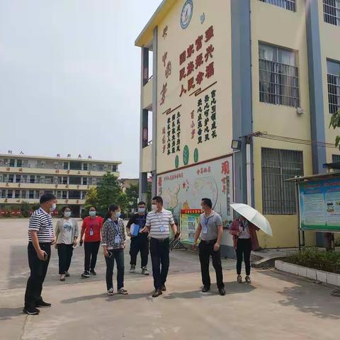 南宁市疫情防控督查组到横州市百合镇中心学校（本校）开展督查工作