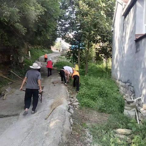 环境整治不放松，乡村建设不停步