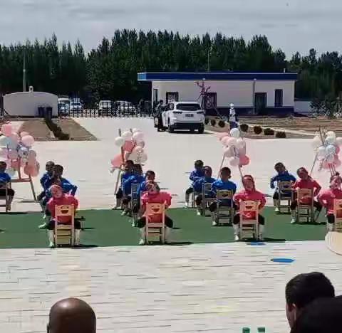 坤都幼儿园小班《六一》节目