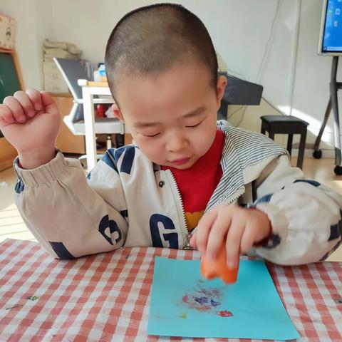 女神👧🏻节快乐🙂