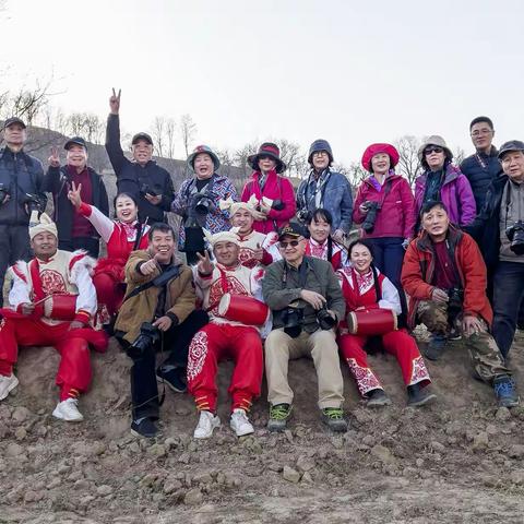 陕北高原赏民俗 腰鼓声声伴春风（之二）