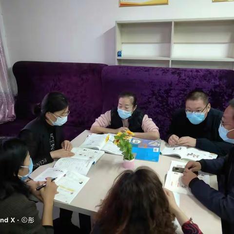 促课堂提质增效，将研究进行到底——记额济纳旗小学三、四年级组“复学开课，全力以“复””线下数学教研活动