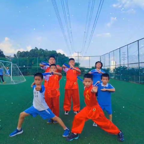 武动青春！双节棍素质托管开课啦！