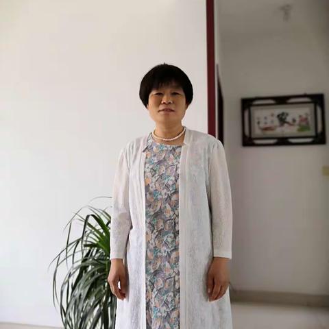 新竹高于旧竹枝，全凭老干为扶持——记夏津县双语中学优秀教师王庆苓