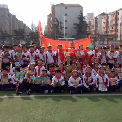 点燃读书激情  ，快乐金色童年——日照市新营小学2016级6班小海鸥中队