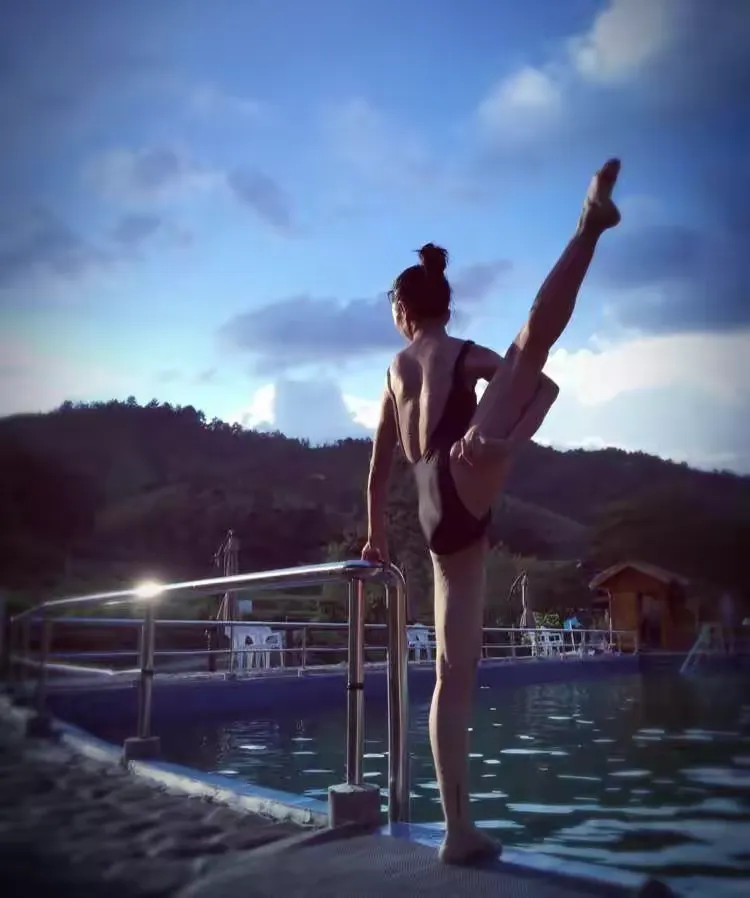 郑珺🍂—沐点舞蹈艺术