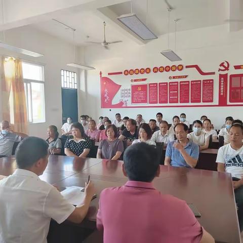 家校携手，共创佳绩——建宁县均口中学召开七年级新生家长会