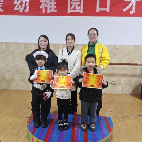 “小故事，大精彩”——蒙蒙幼稚园二园庆新年系列活动（一）
