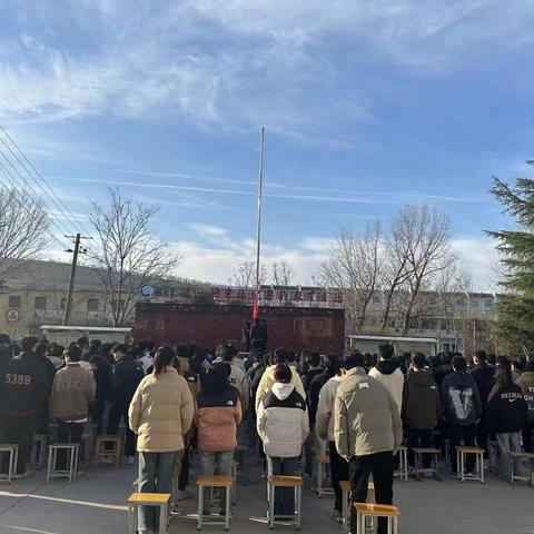 新学期，高山一中（东）升旗仪式！