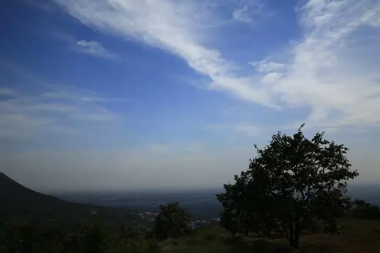 富平曹村虎头山秋景