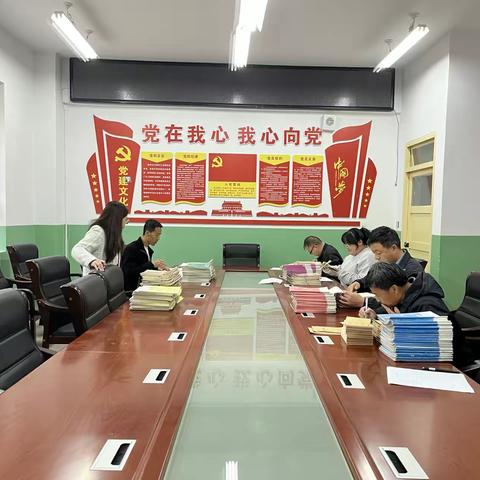 三抓三促进行时—教研活动促发展，数学作业展风采