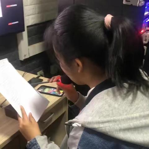 第八季临河一中校园朗读者特别栏目《祭奠先烈》第八期