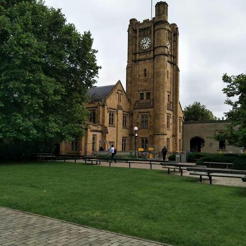 游走在墨尔本大学校园