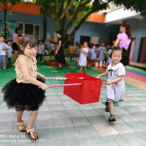 星光幼儿园——庆国庆.迎中秋之“向快乐出发”活动摄影。