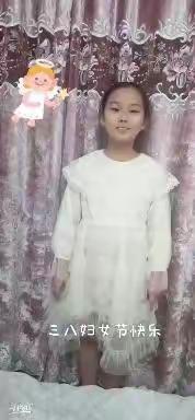 感恩祝妈妈女神节快乐！ 来自一群小可爱的祝福！