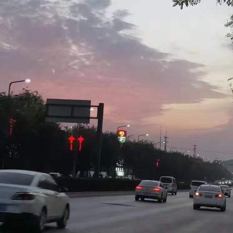 惜韶华 笃行不怠