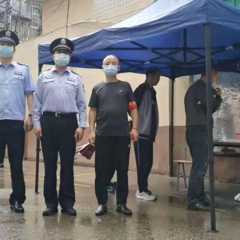 【喜迎二十大 忠诚保平安】红缨路派出所全力维护国庆期间辖区核酸检测点现场秩序