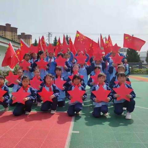 相约春天，奔向未来----高坪小学春季运动会