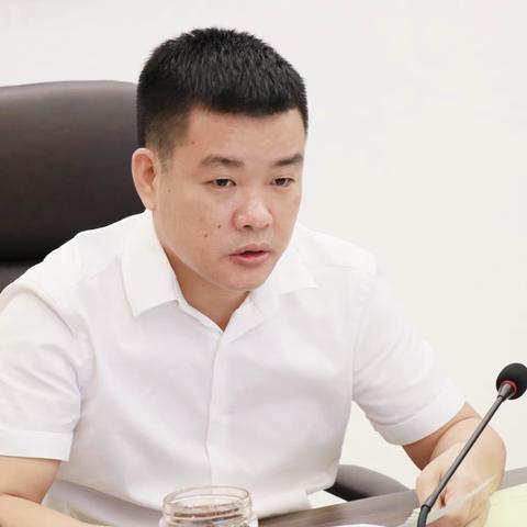 严把试用期转正考核关，检验员工履职真能力———县水务集团召开第三期试用期员工转正述职会
