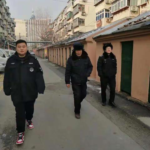 建新街道立即开展上级部署摸排违法别墅工作会议要求