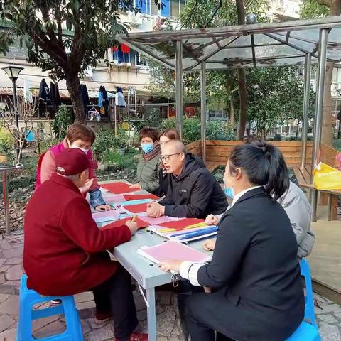 祝丰亭社区开展国家宪法日法律咨询活动