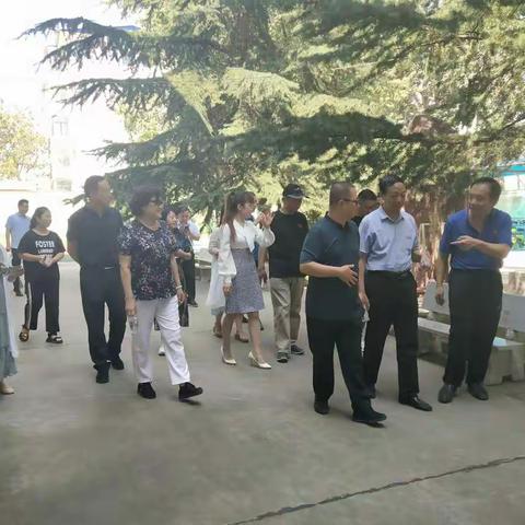 山西诗词学会领导莅临上党区实验小学检查指导诗教工作