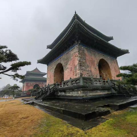 湖北十堰👉【玄天玉虚宫】白天和夜晚的景色👉只有皇家才有这样的宏伟建筑2025-2-1初四