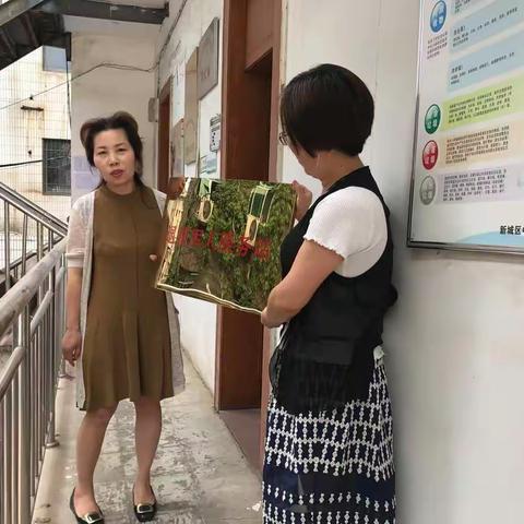 西安市新城区中山门街道退役军人服务站牌匾悬挂到位